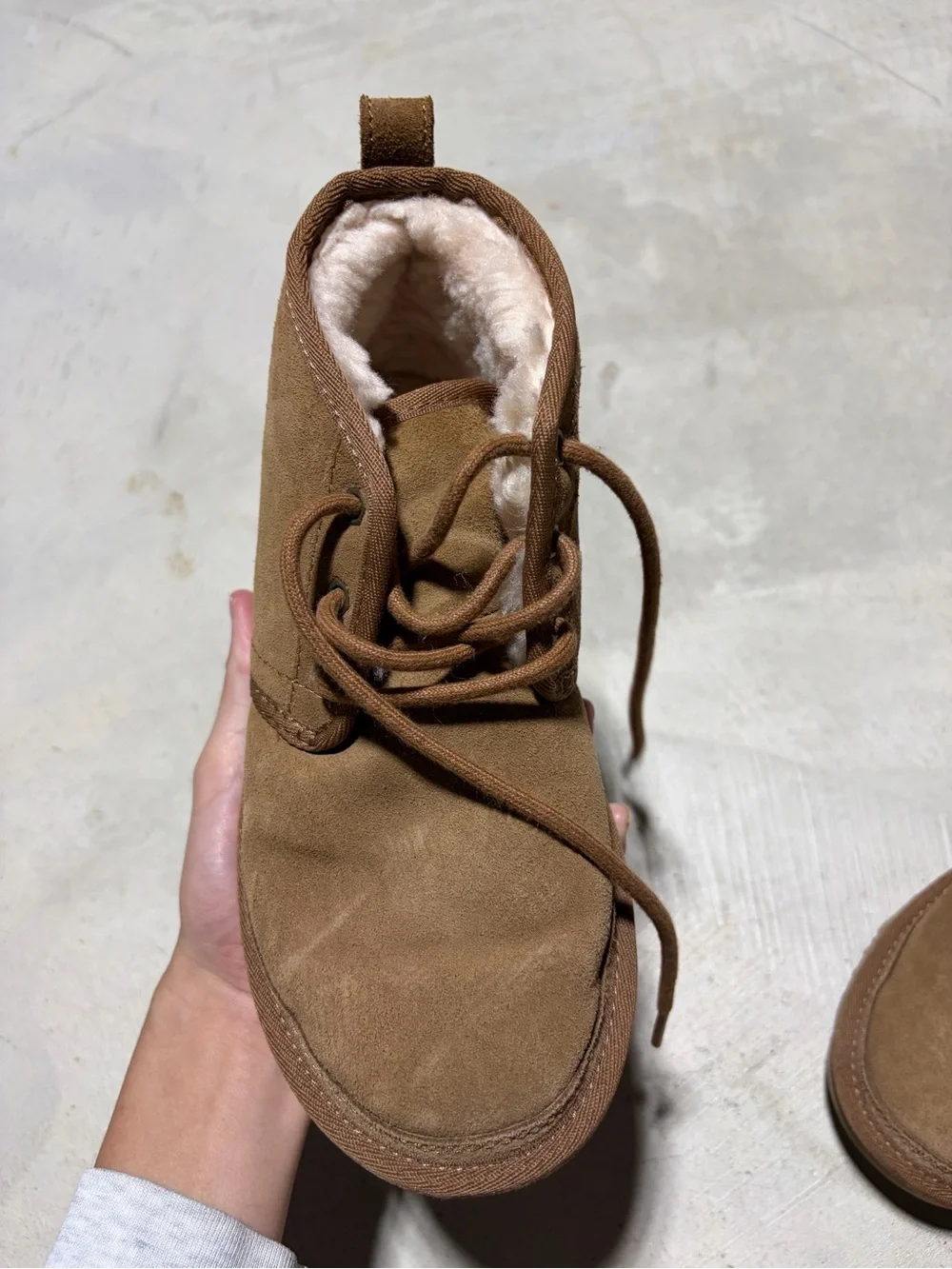 UGG neumel Boots Chestnut 6 fur lined